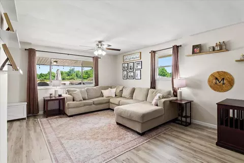 Living - 3020 Hillside Ave, Springfield, OH 45503 photo 1 of 2