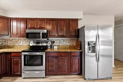 Kitchen - 3020 Hillside Ave, Springfield, OH 45503 photo 4 of 4