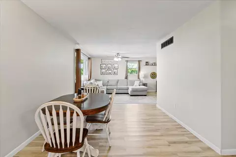 Dining - 3020 Hillside Ave, Springfield, OH 45503 photo 1 of 1