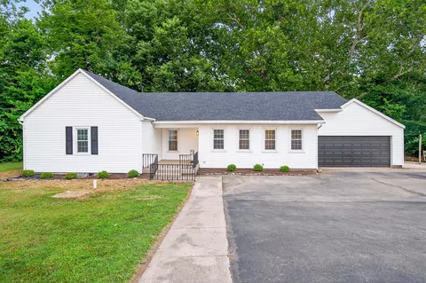 5785 N County Road 25a, Piqua, OH 45356