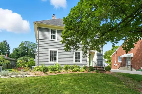 2215 N Fountain Blvd, Springfield, OH 45504