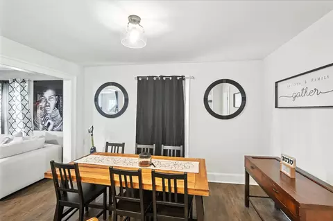 Dining - 319 Bellevue Ave, Springfield, OH 45503 photo 2 of 2