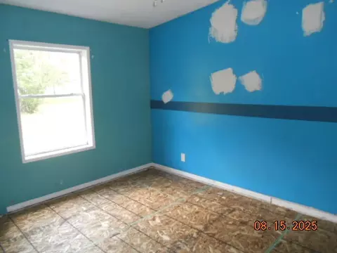 Bedroom - 15418 State Hwy 37, Forest, OH 45843 photo 1 of 1