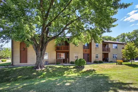 620 Kitrina Ave #F, Tipp City, OH 45371