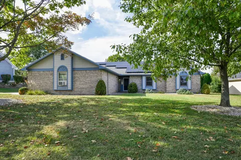 3386 Fairwood Dr, Dayton, OH 45432