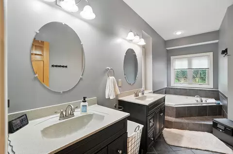 Bath - 4041 Selma Pike, Springfield, OH 45502 photo 1 of 14