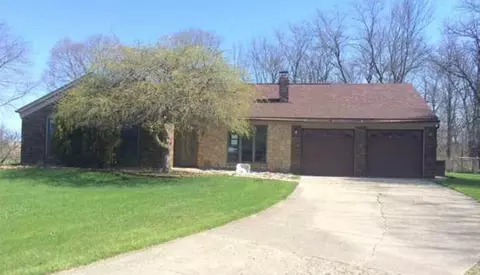 260 Sunnybrook Trl, Enon, OH 45323