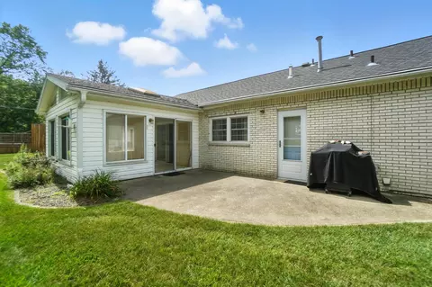2900 Hyannis Dr, Springfield, OH 45503 photo 30