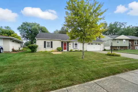 2900 Hyannis Dr, Springfield, OH 45503 photo 2