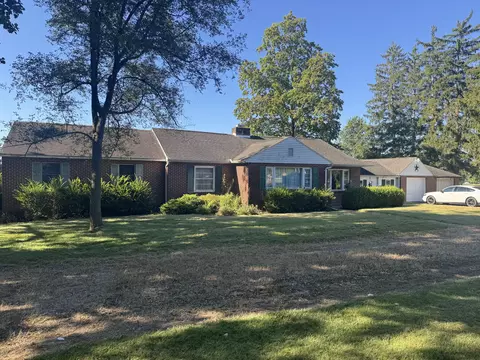5095 W National Rd, Springfield, OH 45504