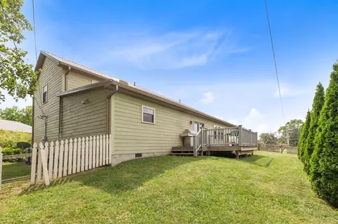 Exterior - 3888 Folk Ream Rd, Springfield, OH 45502 photo 24 of 30