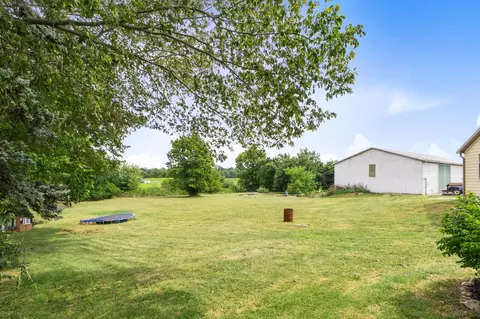 Exterior - 3888 Folk Ream Rd, Springfield, OH 45502 photo 15 of 30