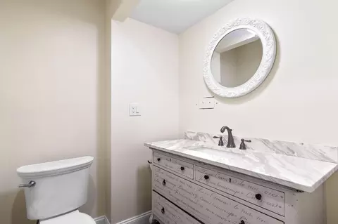 Bath - 3888 Folk Ream Rd, Springfield, OH 45502 photo 5 of 8
