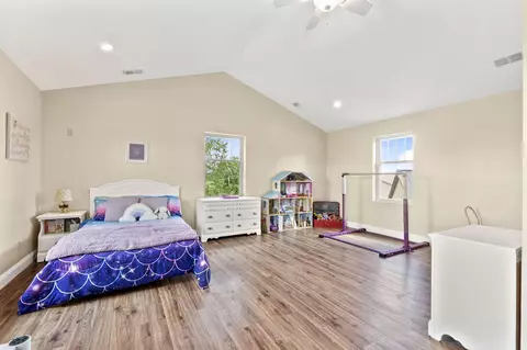 Bedroom - 3888 Folk Ream Rd, Springfield, OH 45502 photo 4 of 5
