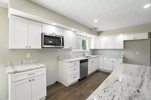 4860 S Pitchin Rd, Springfield, OH 45502 photo 15