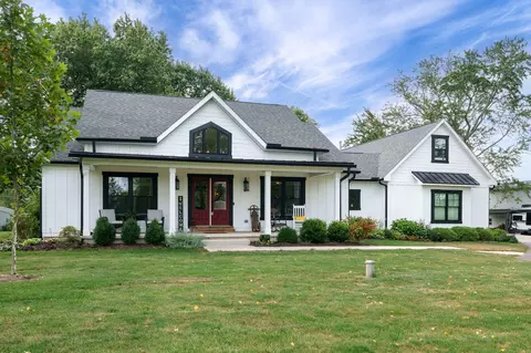 2386 Lefevre Rd, Troy, OH 45373