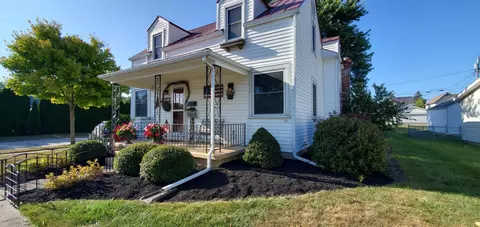 828 Oliver St, Saint Marys, OH 45885