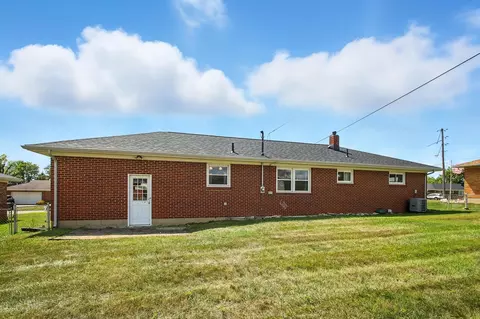 Exterior - 1334 Midland Rd, Springfield, OH 45503 photo 2 of 5