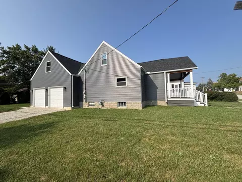 Exterior - 515 E Walnut St, Coldwater, OH 45828 photo 5 of 7