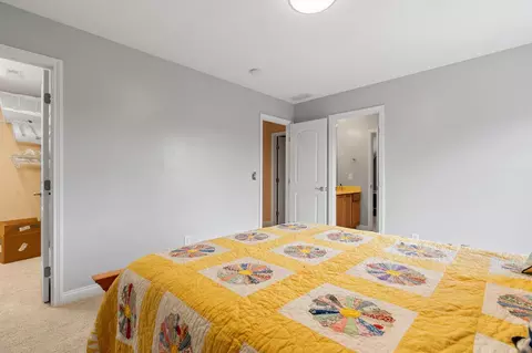 Bedroom - 4676 Sullivan Rd, Springfield, OH 45502 photo 7 of 9
