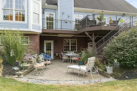 Exterior - 4676 Sullivan Rd, Springfield, OH 45502 photo 7 of 14