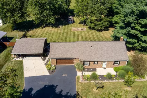 View/Area - 4960 E County Line Rd, Springfield, OH 45502 photo 2 of 10