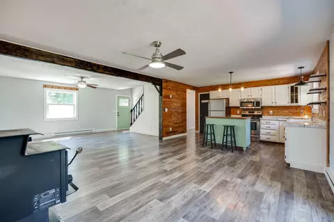 Living - 4960 E County Line Rd, Springfield, OH 45502 photo 7 of 8