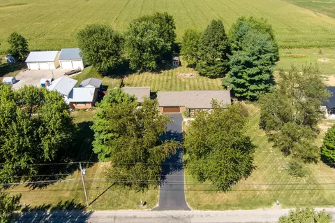 View/Area - 4960 E County Line Rd, Springfield, OH 45502 photo 3 of 10