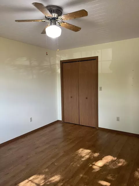 Bedroom - 4438 Tacoma St, Springfield, OH 45503 photo 3 of 6