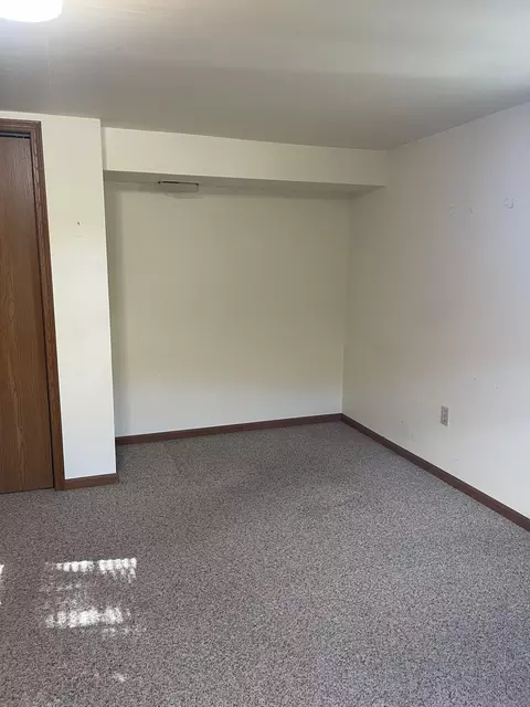 Bedroom - 4438 Tacoma St, Springfield, OH 45503 photo 6 of 6
