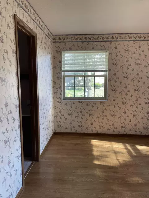 Bedroom - 4438 Tacoma St, Springfield, OH 45503 photo 4 of 6