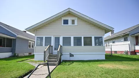 775 E Southern Ave, Springfield, OH 45505