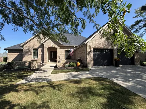 Exterior - 912 Emerald Ave, Coldwater, OH 45828 photo 2 of 8