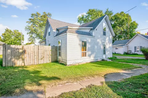 116 N Mill St, De Graff, OH 43318 photo 5