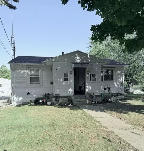 209 Adams St, Gettysburg, OH 45328