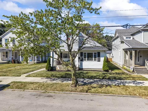 522 N College St, Piqua, OH 45356
