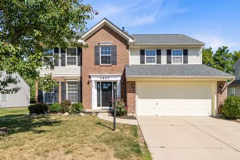 4957 Country Park Dr, Tipp City, OH 45371