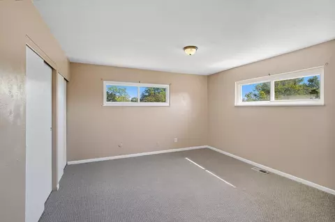 2216 Iroquois St, Springfield, OH 45506 photo 13