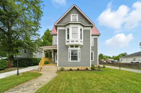Exterior - 2226 E High St, Springfield, OH 45505 photo 2 of 18
