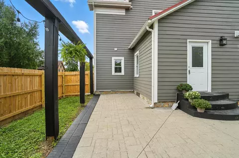 Exterior - 2226 E High St, Springfield, OH 45505 photo 15 of 18