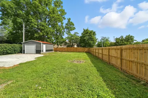 Exterior - 2226 E High St, Springfield, OH 45505 photo 6 of 18