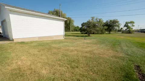 Exterior - 1813 Cheryl Pl, Sidney, OH 45365 photo 7 of 7
