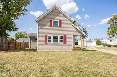 1156 S Greenwood St, Bellefontaine, OH 43311