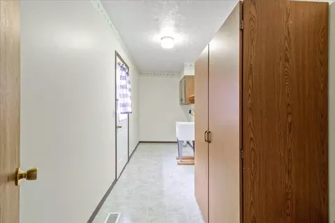 Other - 2137 Manhattan Blvd, Springfield, OH 45504 photo 4 of 9