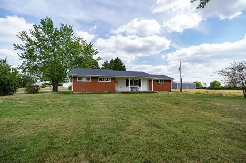 Exterior - 1810 Old Mill Rd, Springfield, OH 45502 photo 3 of 8