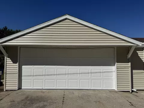 Exterior - 2229 N Hadley Rd, Springfield, OH 45505 photo 6 of 11
