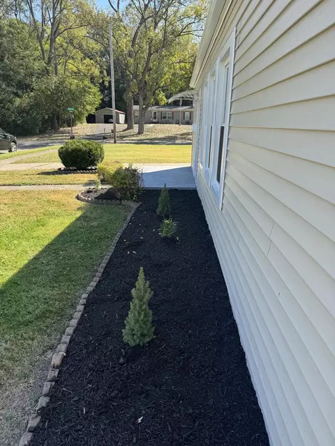 Exterior - 2229 N Hadley Rd, Springfield, OH 45505 photo 11 of 11
