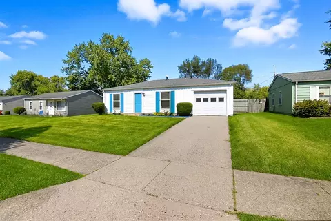 208 Corlington Dr, Springfield, OH 45506