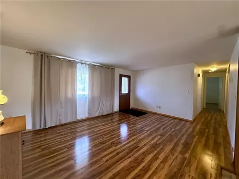 Living - 614 Marilyn Dr, Sidney, OH 45365 photo 3 of 5