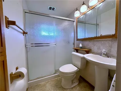 Bath - 614 Marilyn Dr, Sidney, OH 45365 photo 1 of 2